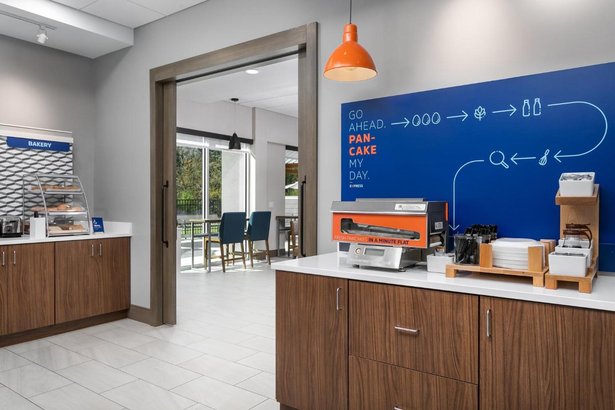 Holiday Inn Express Chattanooga - Hamilton Place エクステリア 写真