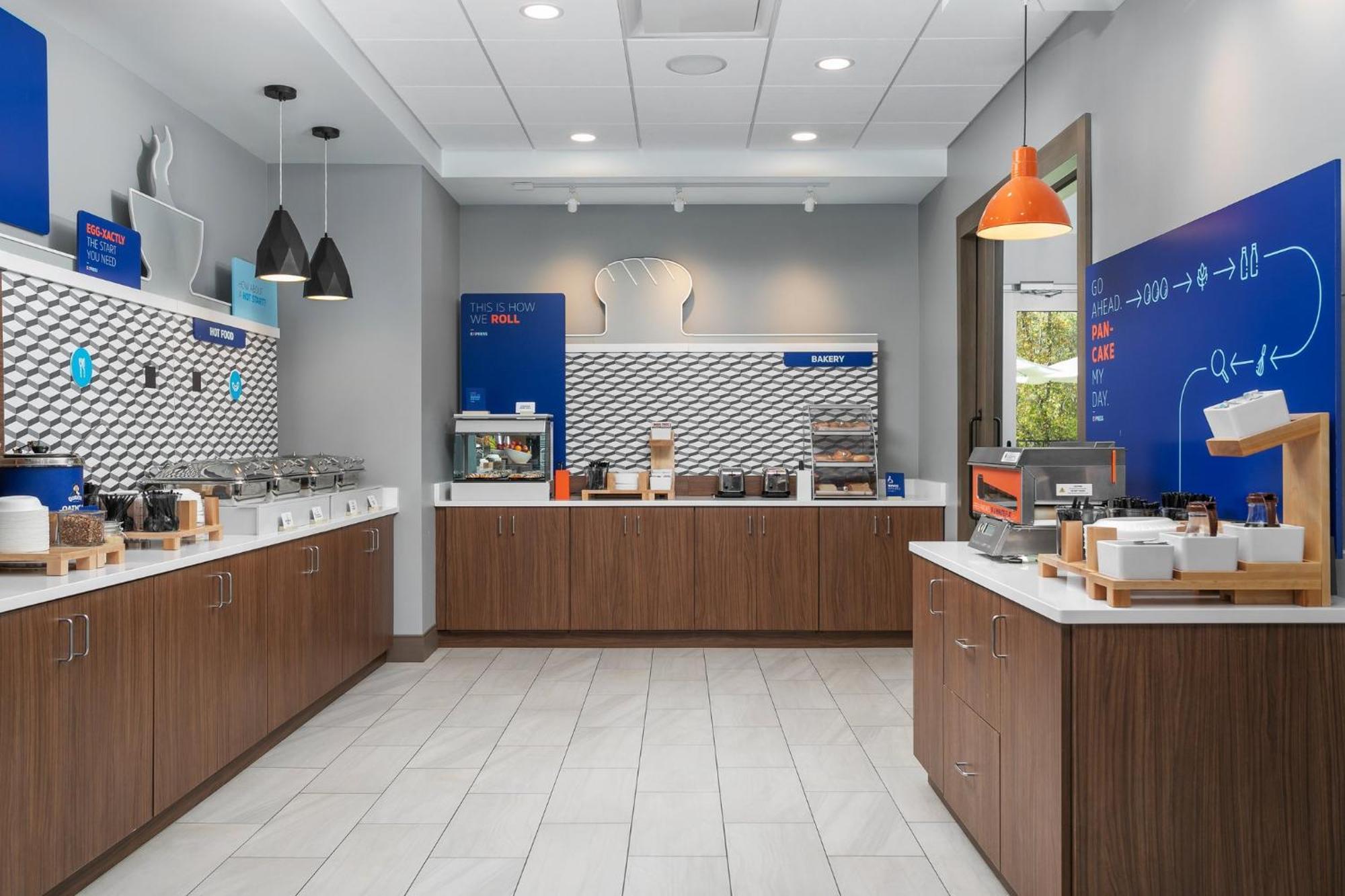 Holiday Inn Express Chattanooga - Hamilton Place エクステリア 写真